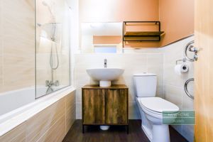 Photo 19- click for photo gallery